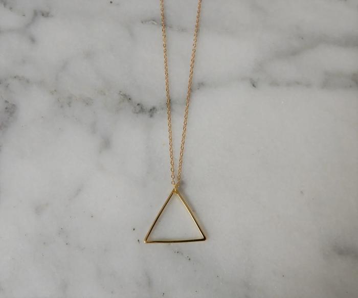 Mistic Triangle Necklace