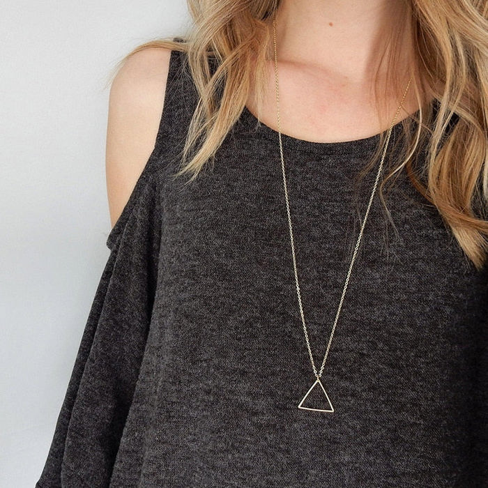 Mistic Triangle Necklace