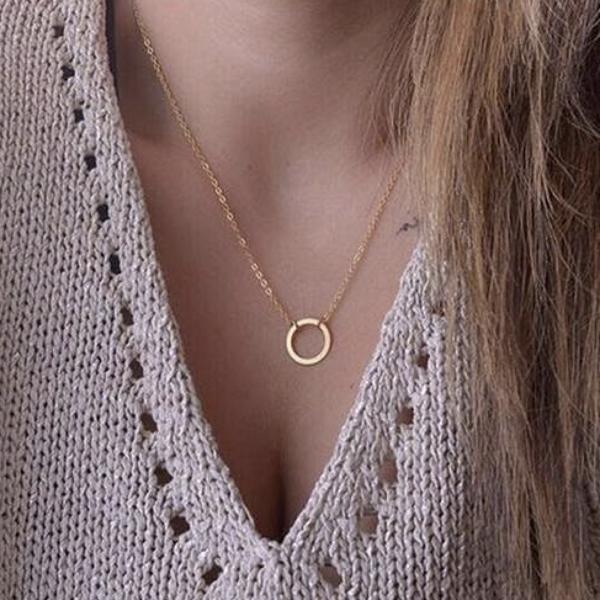 Gold Small Circle Necklace