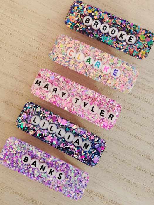 Personalized name hair cip