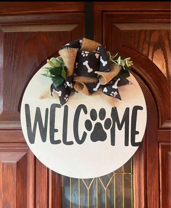 Welcome door hanger with paw as O - paw dog door hanger porch sign black and white 