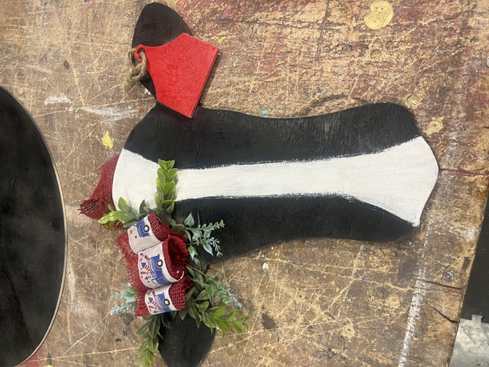 Fourth of July cow head door hanger / custom orders welcome / tag can say welcome / hello etc 