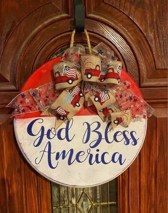 21” God bless America door hanger large 