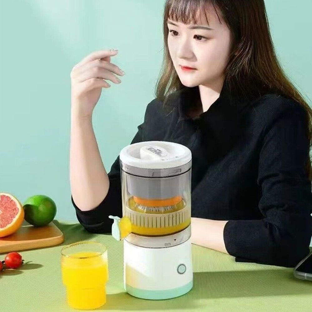 Portable Rechargeable Mini Citrus Juicer