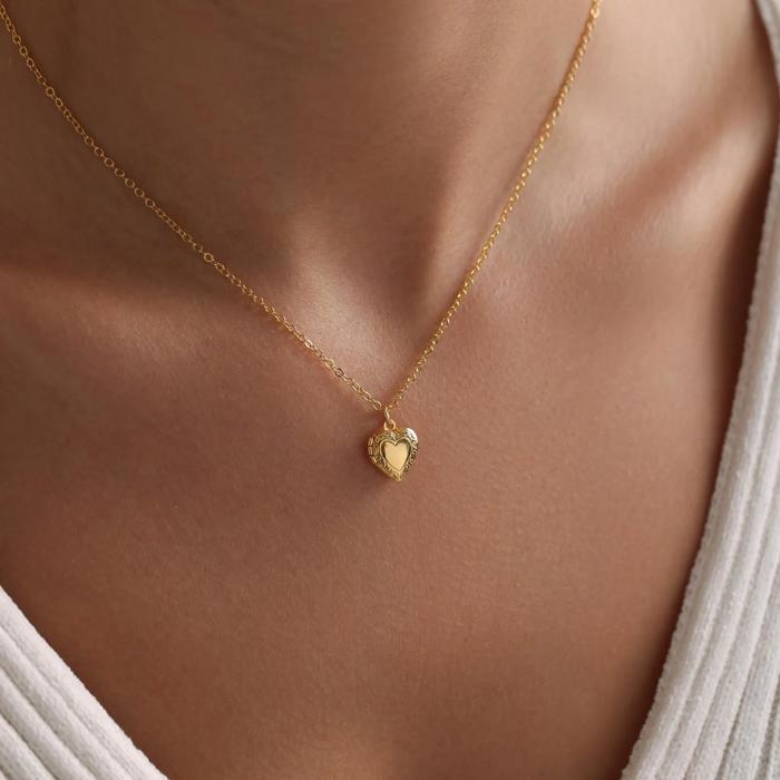 Gold Heart Locket Necklace – Mother's Day Gift