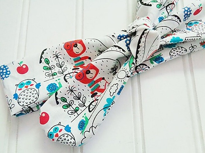 Donna Knotted Headband - Animals at Play
