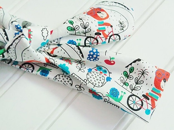 Donna Knotted Headband - Animals at Play