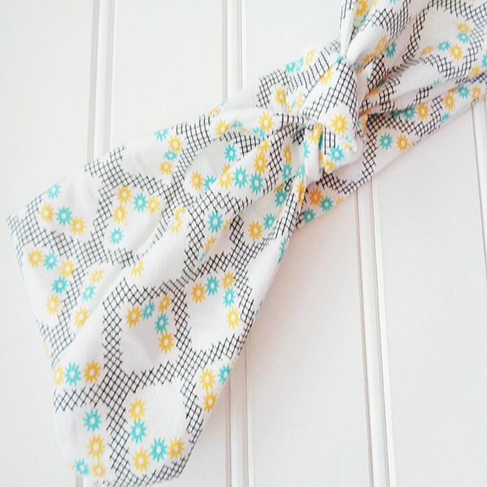 Donna Knotted Headband - Yellow and Aqua Flowers on White