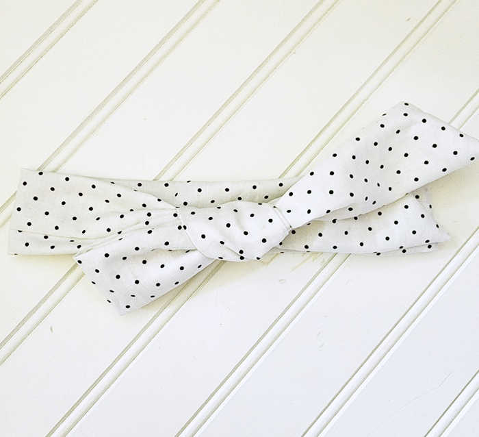 Emma Knotted Headband - Black Dots on White