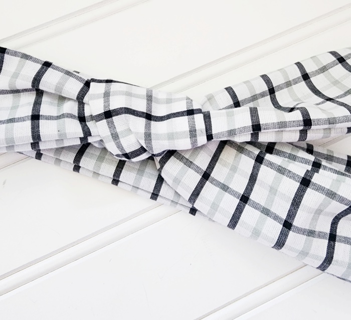 Emma Knotted Headband - Black and Gray Plaid