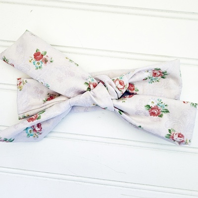 Emma Knotted Headband - Bouquets on Pink