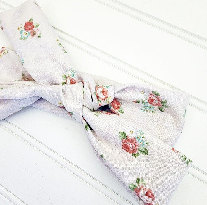 Emma Knotted Headband - Bouquets on Pink
