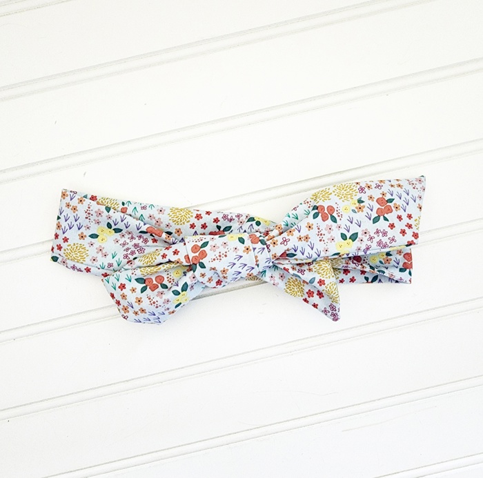 Emma Knotted Headband - Flower Meadow on Blue