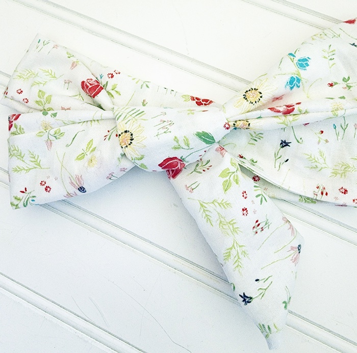 Emma Knotted Headband - Flowers on White