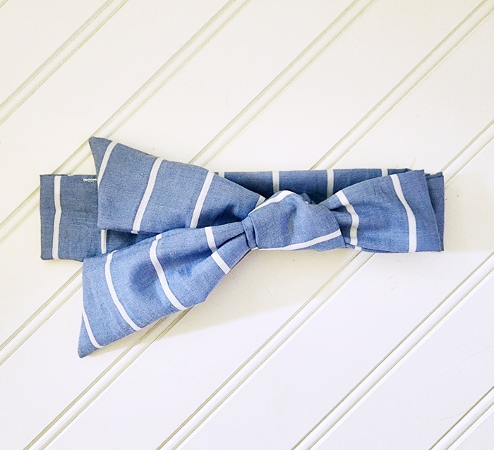 Emma Knotted Headband - White Stripes on Blue