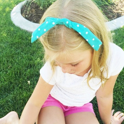 Lois Skinny Headband - White Dots on Teal
