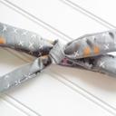  Lois Skinny Headband - X's on Gray