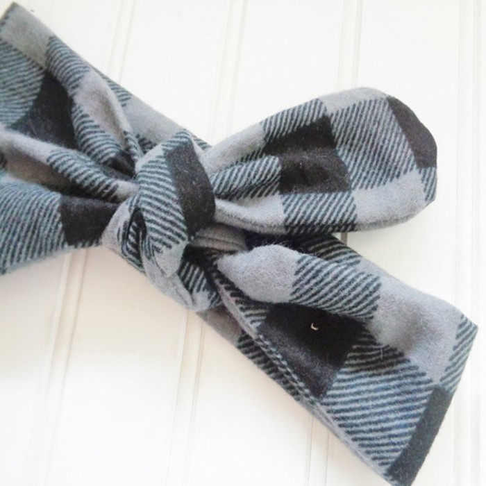 Donna Flannel Knotted Headband - Black and Gray Buffalo