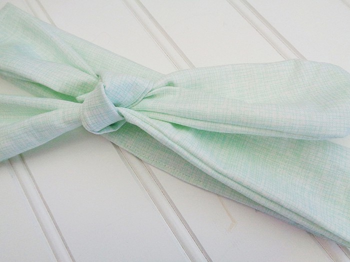 Donna Knotted Headband - Mint Lines