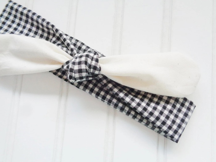 Sarah Knotted Headband - Muslin with Black Gingham