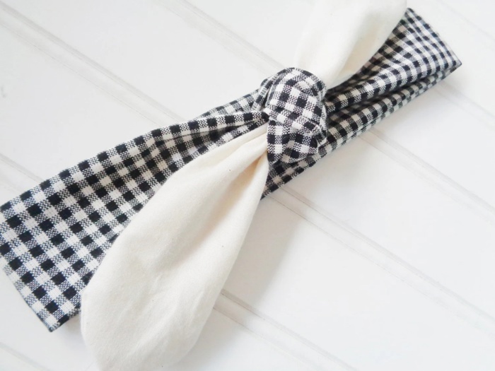 Sarah Knotted Headband - Muslin with Black Gingham