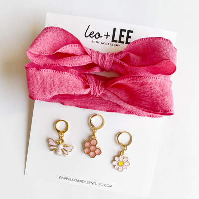 Hot Pink SHoe Laces with Honeycomb, Flower & Bee Charm Set