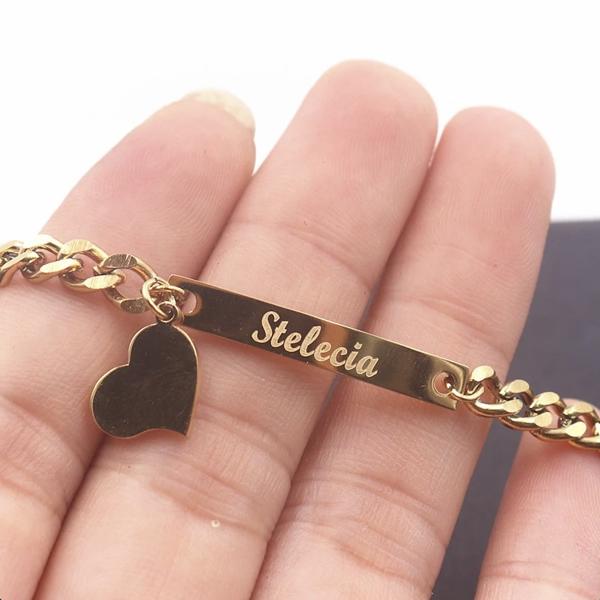 Personalized Name Bracelet: Chic & Sweet Heart ID Charm