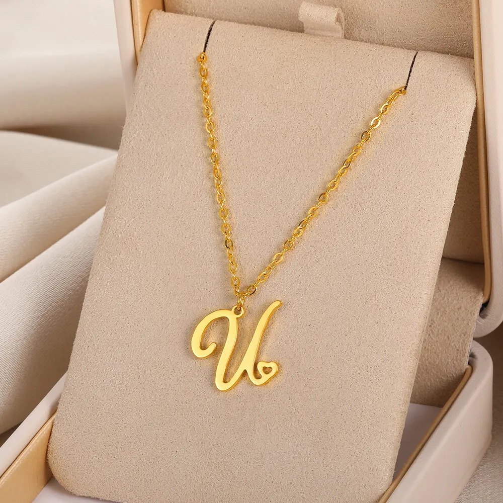 Personalized Initial Necklace - Vintage Charm & Elegance