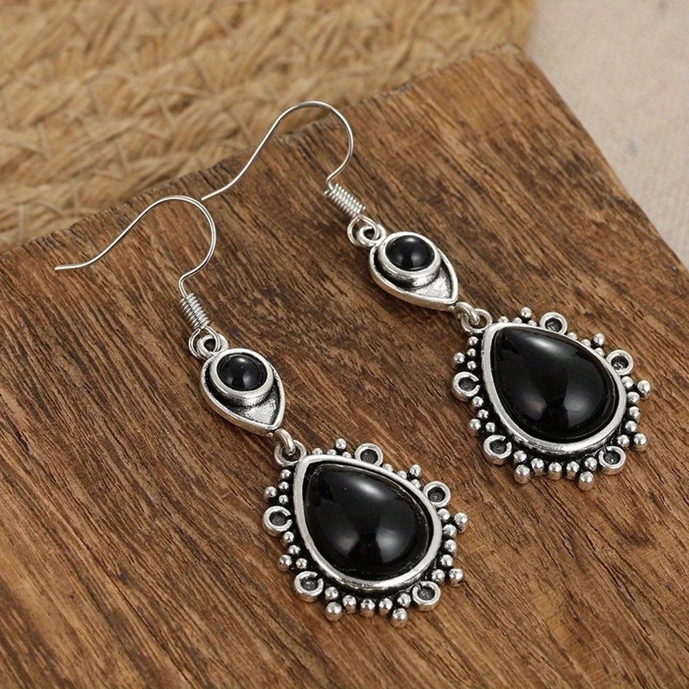 Bohemian Water Drop Earrings - Chic & Elegant