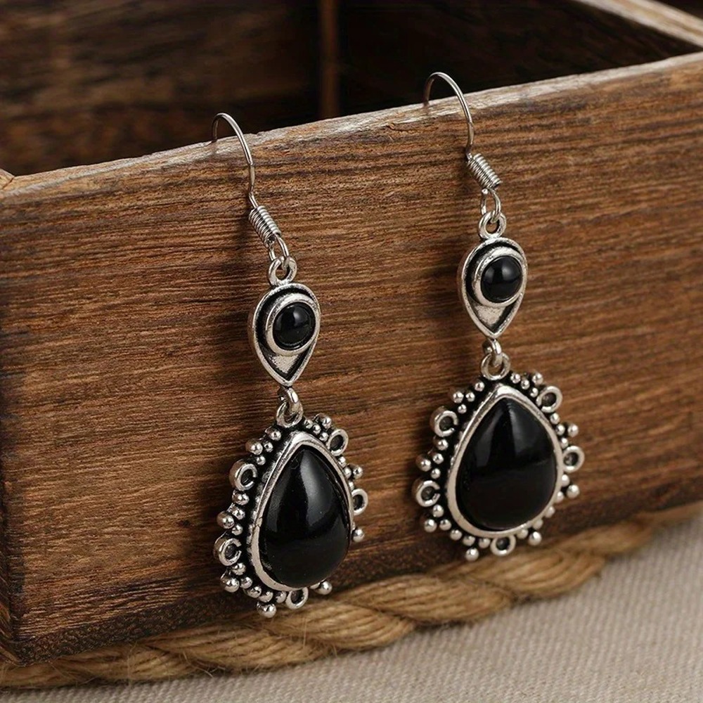 Bohemian Water Drop Earrings - Chic & Elegant