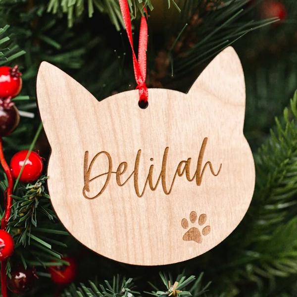 Personalized Pet Ornament, Custom Cat Ornament, Cat Lover Gift, Custom Dog Ornament, Dog Lover Gift