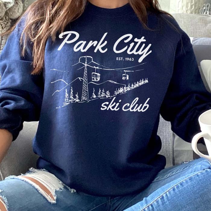 Après Ski Gildan Sweatshirt Collection – Park City Ski Club, Espresso Martini Après-Ski, Breckenridge Ski Club, Aspen Ski Club & St. Moritz