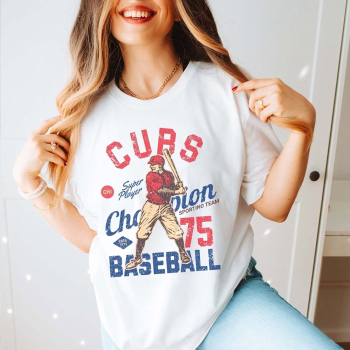 Cubs Vintage Baseball Team Tee