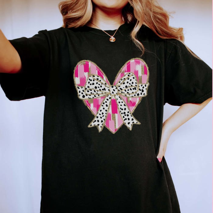 Gold Lined Heart With Leopard Bow Comfort Color Tee