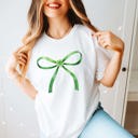 2X White Green Bow With Shamrock Bella Graphic Tee