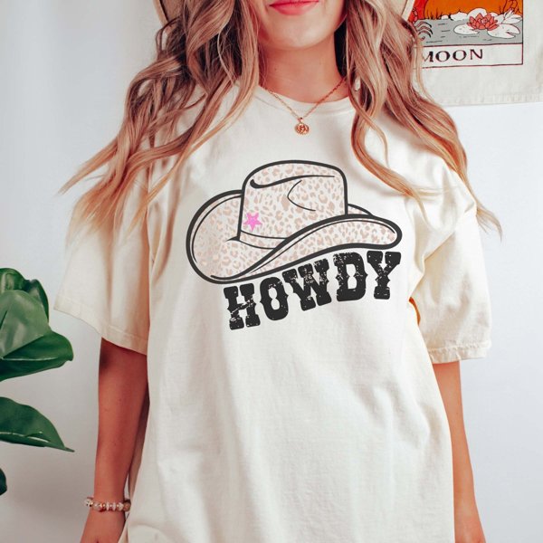 Howdy Cowboy Hat Comfort Color Tee