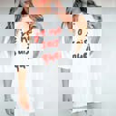 Medium White je ne sais quoi Graphic Comfort Color Tee