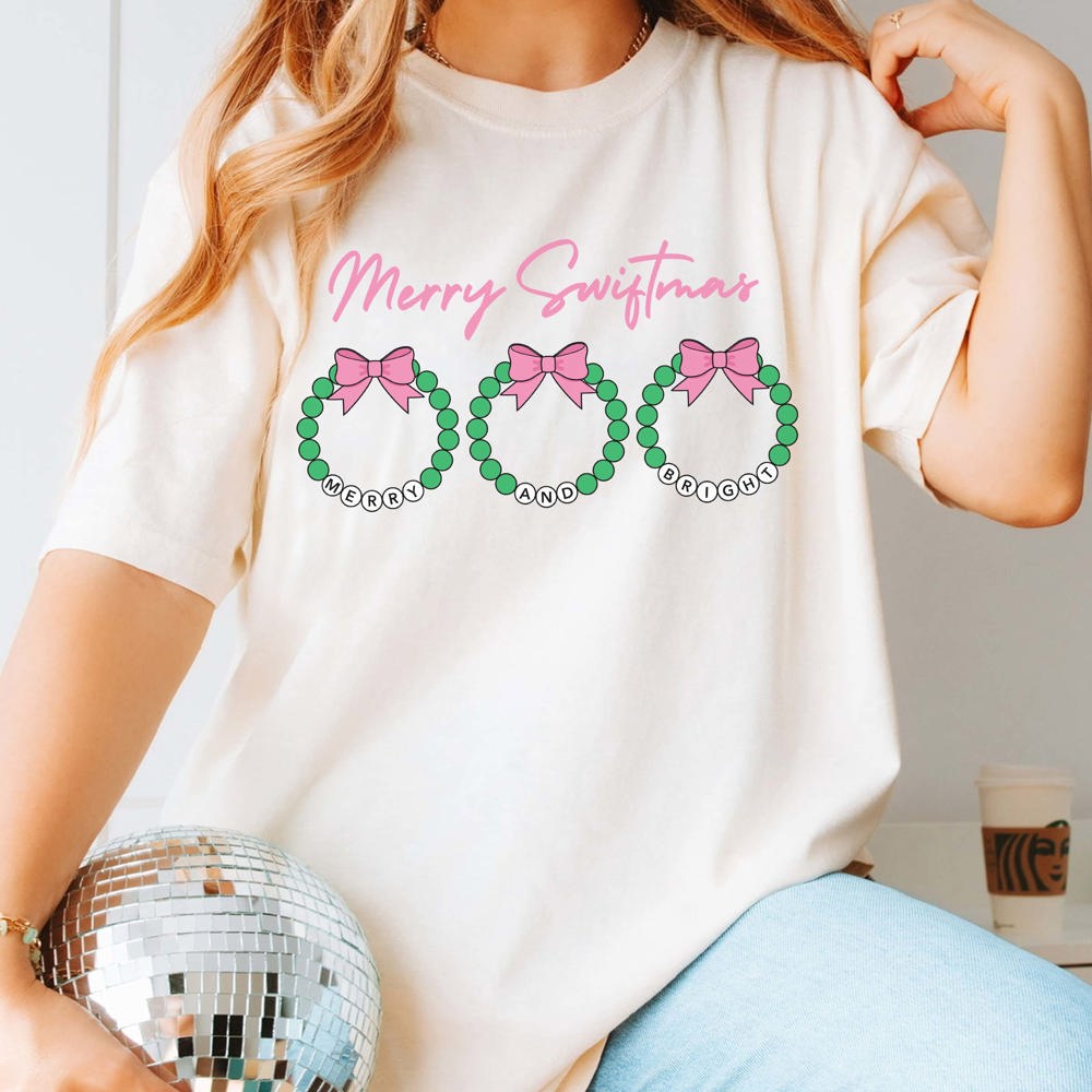 Merry Swiftmas Bracelet Wreaths Comfort Color Graphic Tee