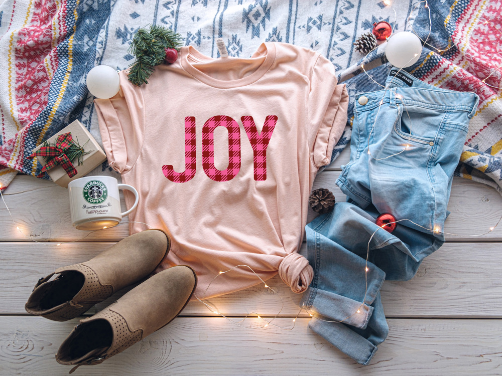 Joy Christmas Tee 