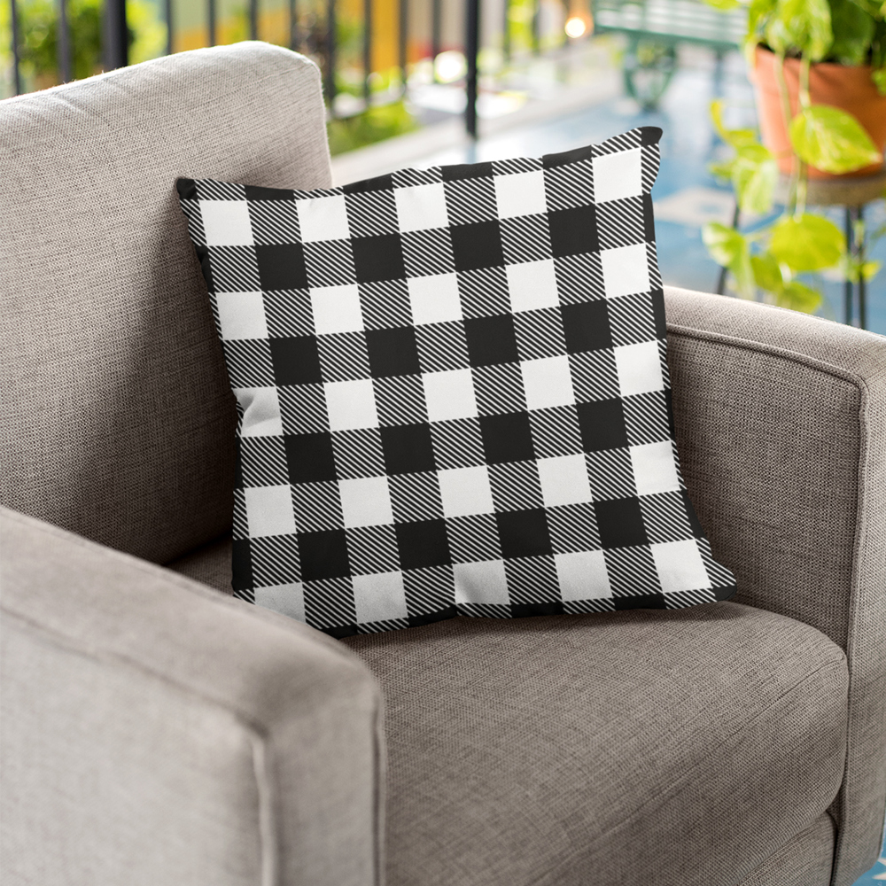 Black and White Plaid—18x18 Pillow Cover