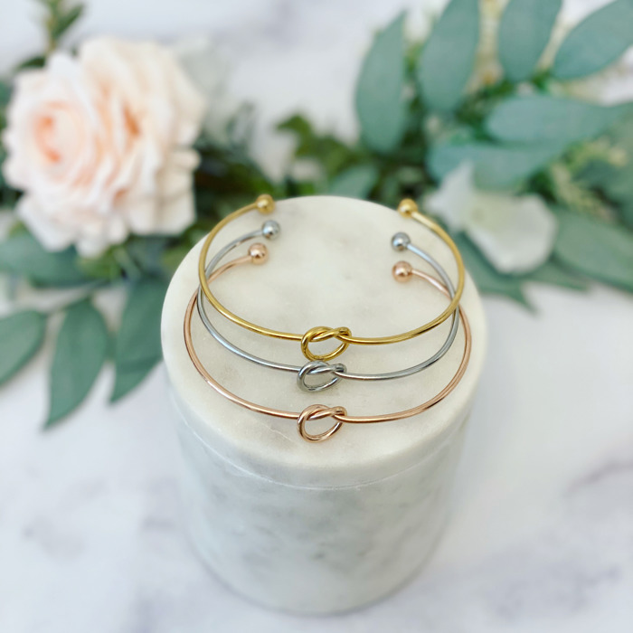 Teacher Appreciation End of Year Teacher Gift Knot Bangle! NON-TARNISH, Personalized card, bangle, box & ribbon included too!