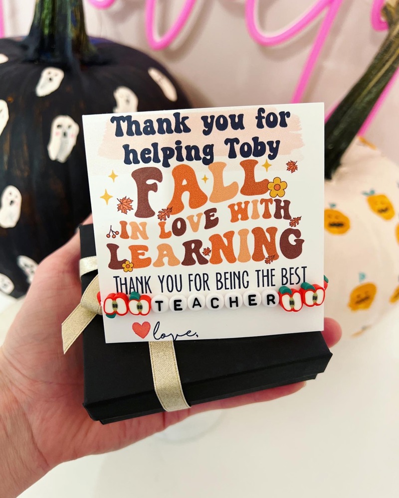 Fall in love with learning Teacher Apple bracelet Appreciation gift! Card, box & ribbon included! Thanksgiving gift!