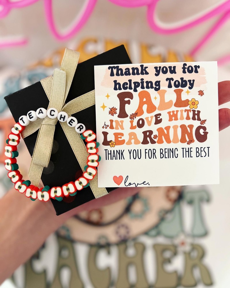 Fall in love with learning Teacher Apple bracelet Appreciation gift! Card, box & ribbon included! Thanksgiving gift!