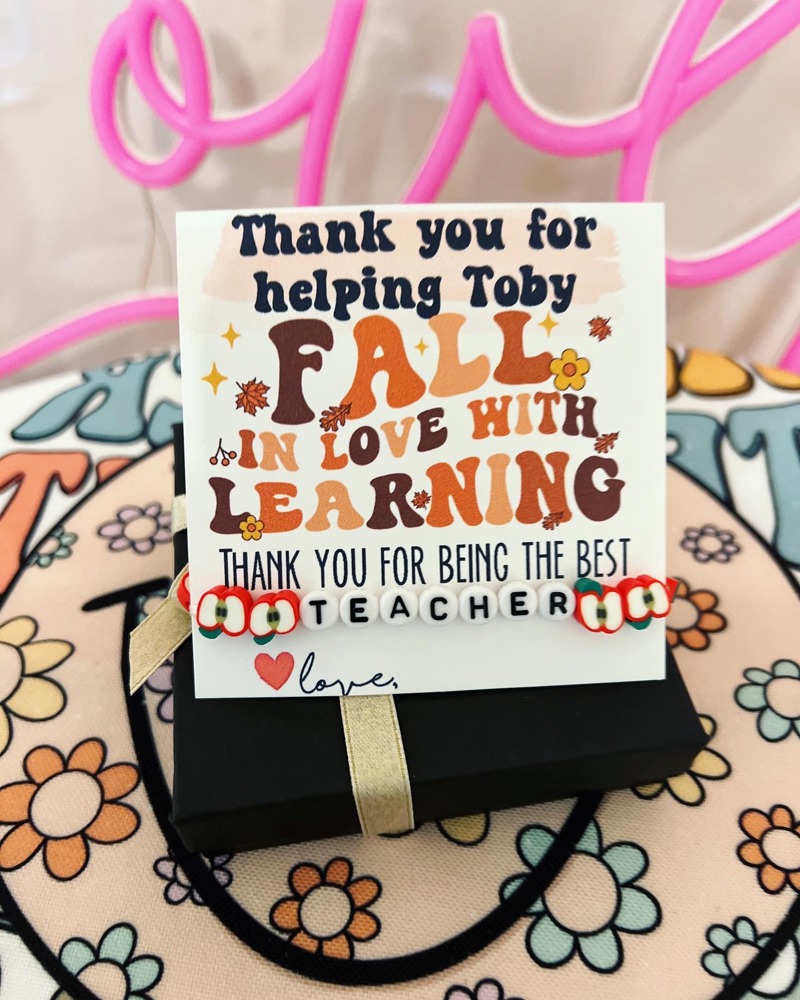 Fall in love with learning Teacher Apple bracelet Appreciation gift! Card, box & ribbon included! Thanksgiving gift!