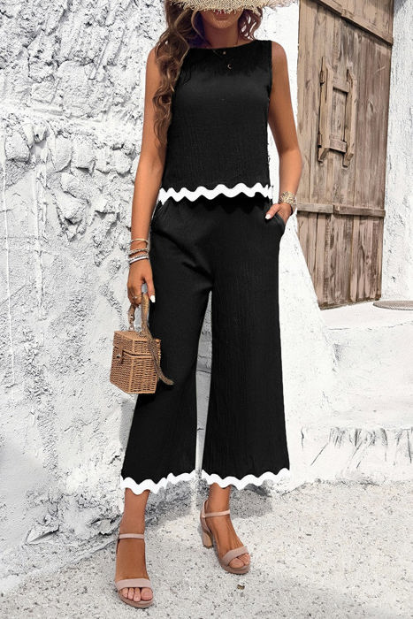 Love Kuza The Wave Trims Top & Capris 2 Pieces Set