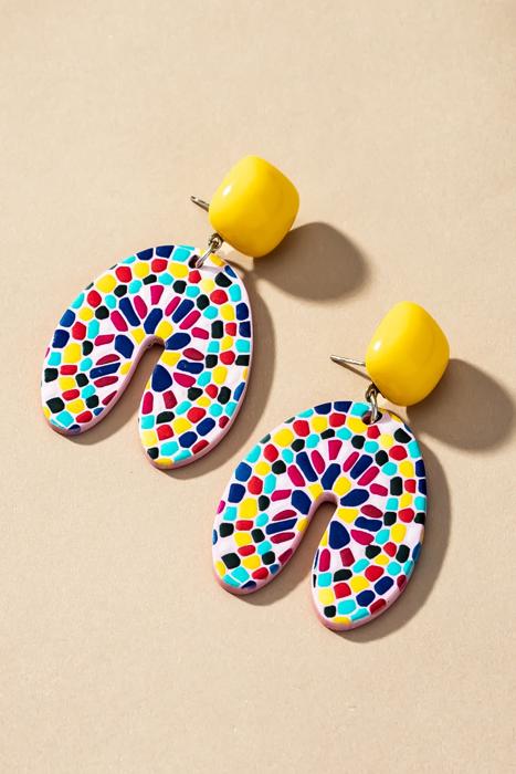 Very Carrot Arch shape acrylic mosaid drop earrings