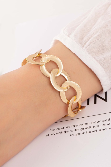 Very Carrot Hammered Luxe Link Bracelet