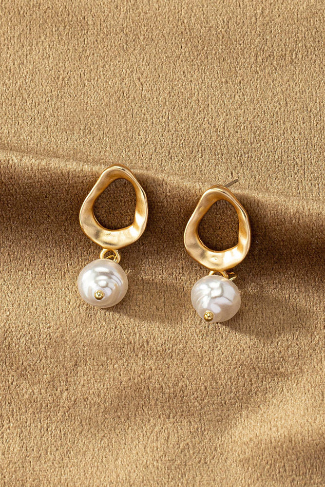 Very Carrot Small Hammered Hoop with Pearl Drop Earrings