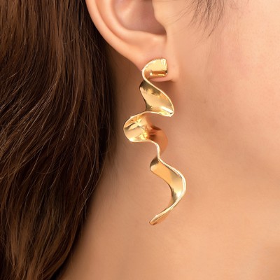 Very Carrot Eternal Spiral Brass Drop Earrings