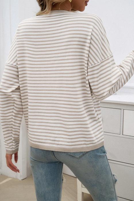 Love Kuza Contrast Charm Pullover